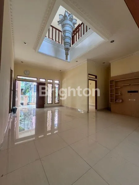 image RUMAH SIAP HUNI, LT 175 M², DEKAT PUSKESMAS & HALIM (6)