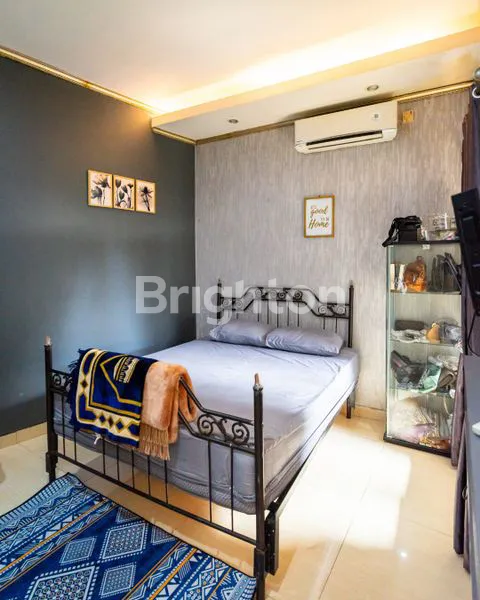 image RUMAH BINTARO BAGUS BESAR SIAP HUNI (4)
