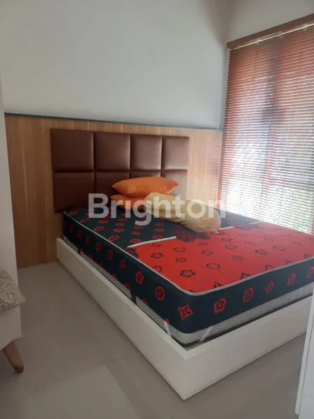 image JUAL RUMAH 2 LANTAI FULL FURNISH DAN INTERIOR DARI DESAIN INTERIOR (6)