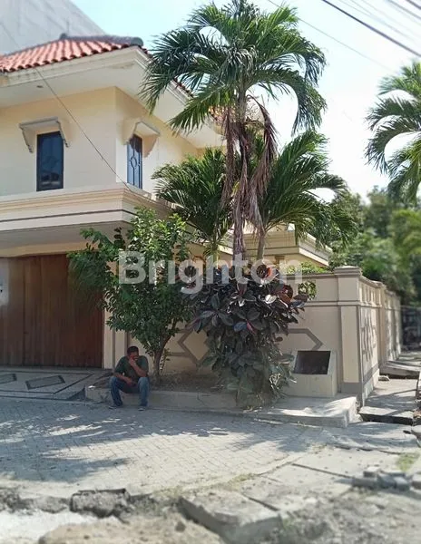 image RUMAH 2 LT DAN RUKO POSISI HOOK DI GAYUNGSARI DEKAT GAYUNGAN, KEBONSARI,KETINTANG, AYANI, WARU (3)