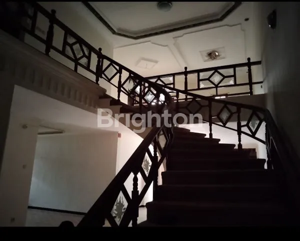 image RUMAH 2 LT DAN RUKO POSISI HOOK DI GAYUNGSARI DEKAT GAYUNGAN, KEBONSARI,KETINTANG, AYANI, WARU (6)