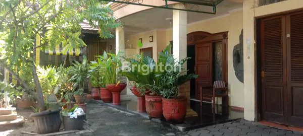 image RUMAH BAGUS LUAS TENGAH KOTA DEKAT KANTOR BALAI KOTA JOGJA (2)