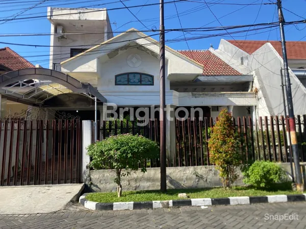 image RUMAH LEBAR 10 SIAP HUNI MASIH BAGUS DAN TERAWAT DI DARMO PERMAI (1)