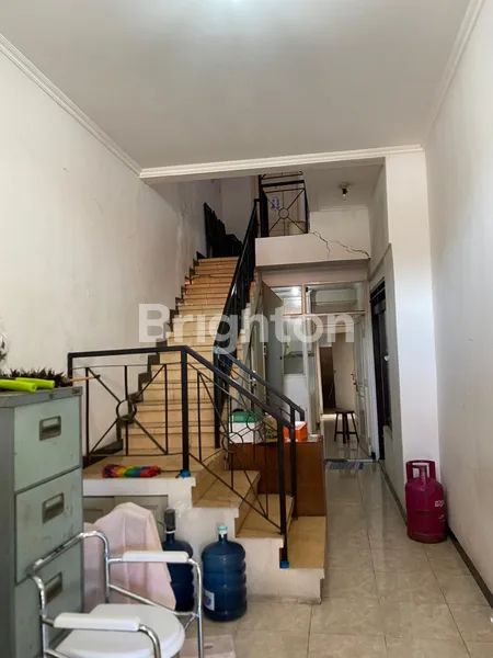 image RUMAH LEBAR 10 SIAP HUNI MASIH BAGUS DAN TERAWAT DI DARMO PERMAI (5)