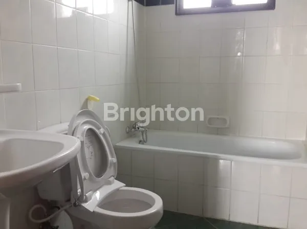 image KONDOMINIUM GRAHA FAMILY FULL FURNISH DEKAT GRAHA FAMILI, SPAZIO, PAKUWON MALL, LONTAR, BABATAN (2)