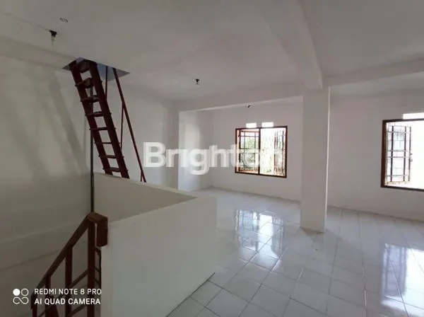 image RUKO HOOK KLAMPIS 21 SURABAYA TIMUR (8)