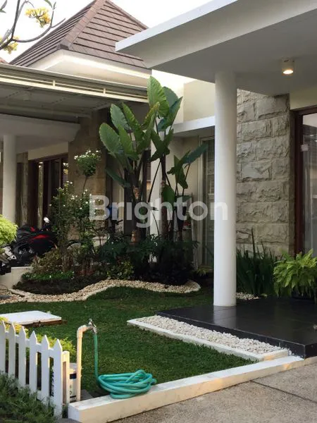 image RUMAH CANTIK YANG NYAMAN DI LINGKUNGAN YANG AMAN  (1)