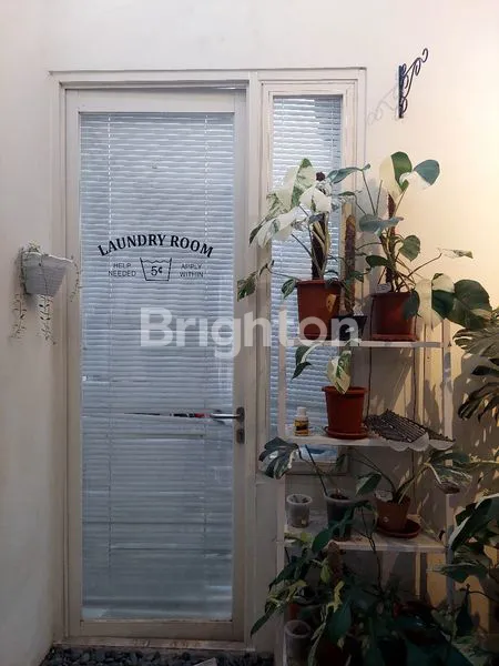 image RUMAH CANTIK YANG NYAMAN DI LINGKUNGAN YANG AMAN  (7)