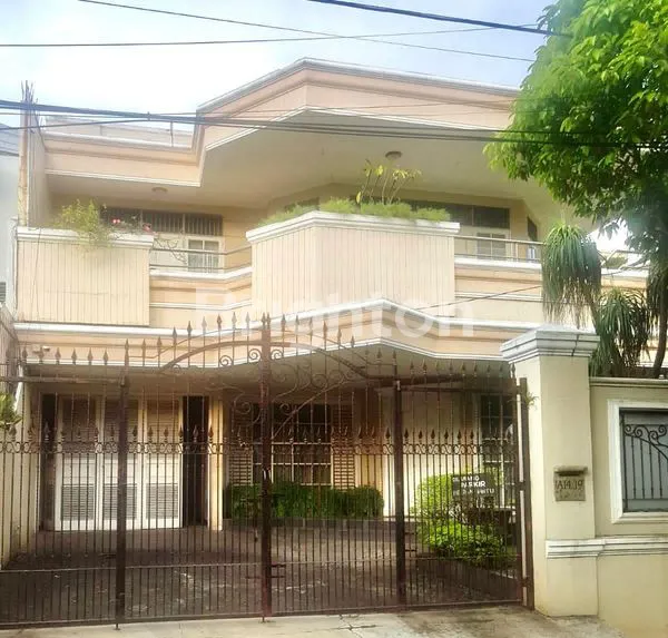 image RUMAH 2 LANTAI DI PURI INDAH, JAKARTA (1)