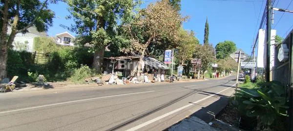 image TANAH 0 JALAN RAYA 1KM KE MUSEUM ANGKUT ABDUL GANI ATAS-KOTA BATU-MALANG COCOK UNTUK USAHA-INVESTASI (4)