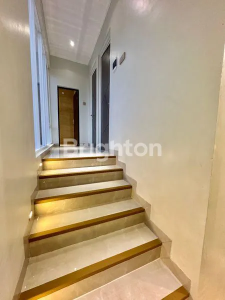 image RUMAH STRATEGIS DI ACCOLA PARK SERPONG, SIAP HUNI (5)