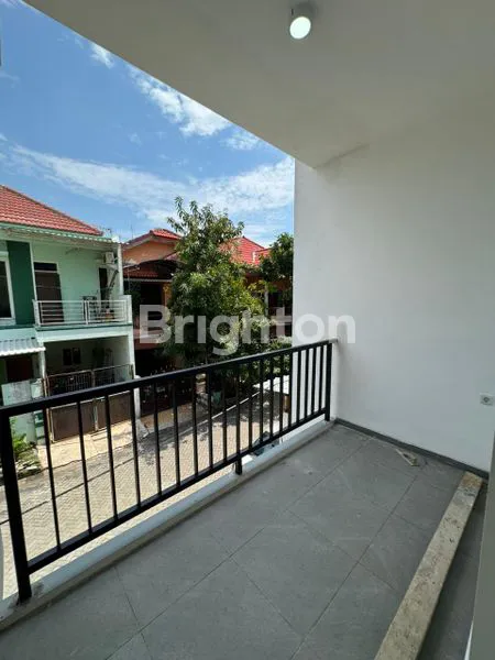 image RUMAH BARU  GRESS 2 LANTAI PANTAI MENTARI (6)