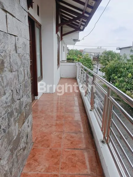 image RUMAH KOST AKTIF DI KEPUH PERMAI SIDOARJO (7)