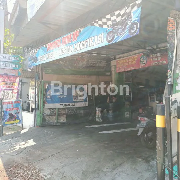 DISEWAKAN TEMPAT USAHA DILOKASI YANG STRATEGIS