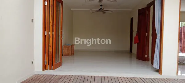 image BRAND NEW VILLA 3 BEDROOM IN CANGGU (2)