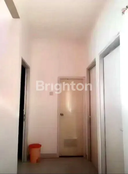 image RUMAH HOOK HALAMAN LUAS (5)