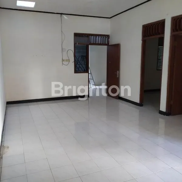 image RUMAH DI FAJAR INDAH DEKAT DENGAN EXIT TOL DEKAT JIH SOLO DEKAT MANAHAN  (5)