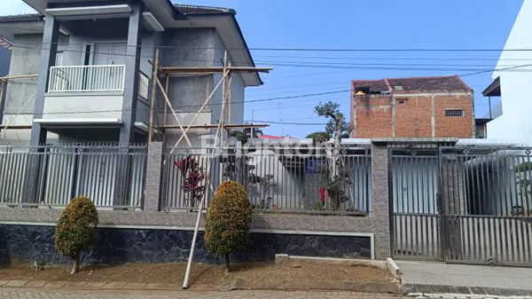 image JUAL VILLA BATU BANGUNAN BARU KUSUMA ESTATE (1)