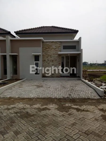 image RUMAH BARU GRESS NEWTON PARK SIDOARJO (1)
