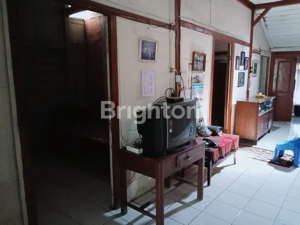 image JUAL TANAH BONUS RUMAH MASIH TERAWAT DAN SEDERHANA (3)