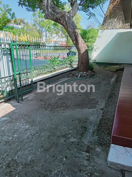 image JUAL TANAH BONUS RUMAH MASIH TERAWAT DAN SEDERHANA (4)