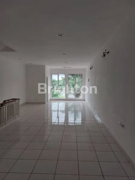 image RUKO 3 1/2 LANTAI SIAP USAHA, DI SUMMARECON GADING SERPONG, TANGERANG SELATAN (6)