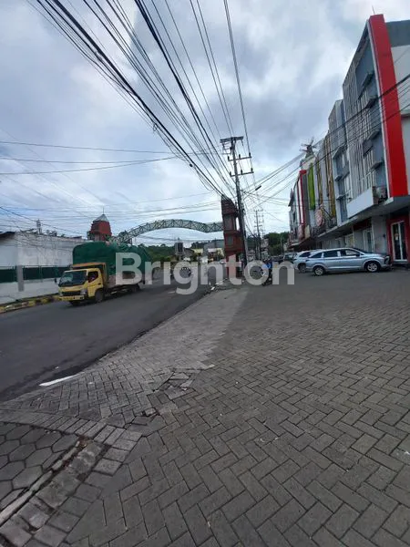 image RUKO SIAP HUNI TENGAH KOTA GRESIK (3)