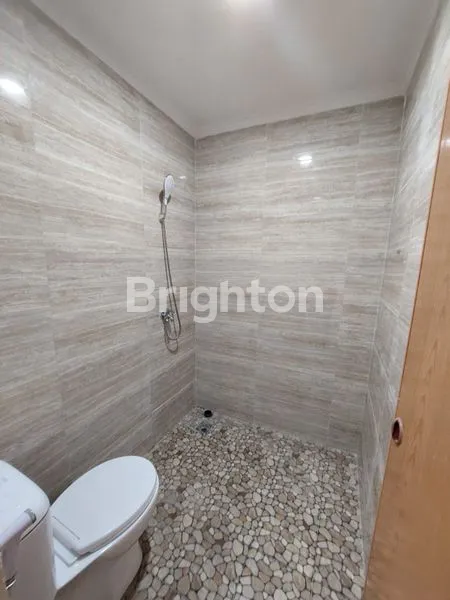 image RUMAH TANJUNG DUREN BARU 3 LT JALAN MANGGIS , JAKARTA BARAT  (8)