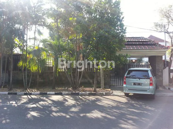 image POLISI ISTIMEWA (DR.SUTOMO) (2)