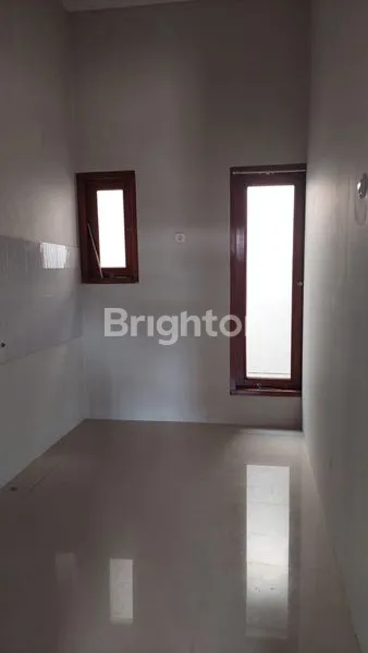 image RUMAH SIAP HUNI GEDANGAN SEKTOR 10 SOLO BARU (5)