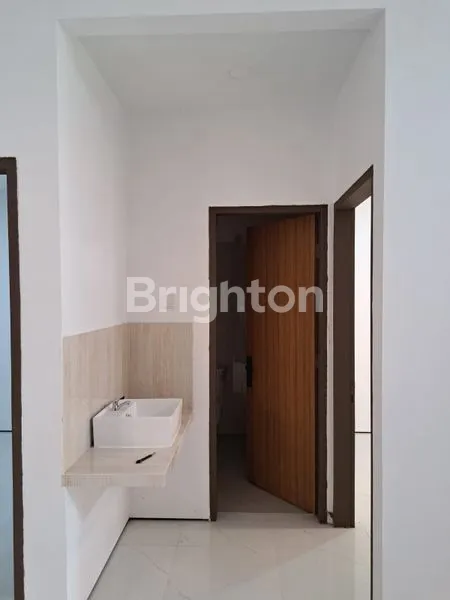 image RUMAH BARU RENOVASI SIAP HUNI AREA DEKAT PUSAT BELANJA (6)