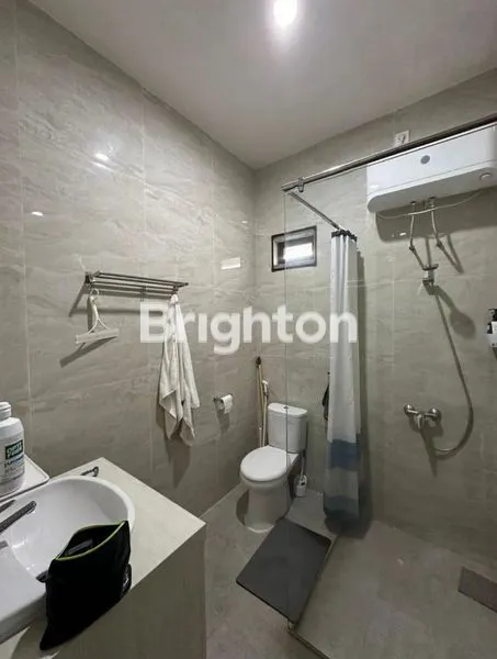 image RUMAH MEWAH SIAP HUNI (8)