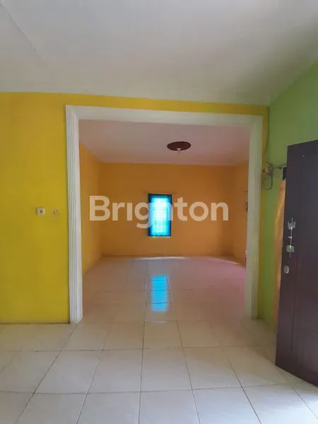 image RUMAH MURAH DENGAN TANAH YANG LUAS SEI AMBAWANG KM 17 KUBU RAYA (2)