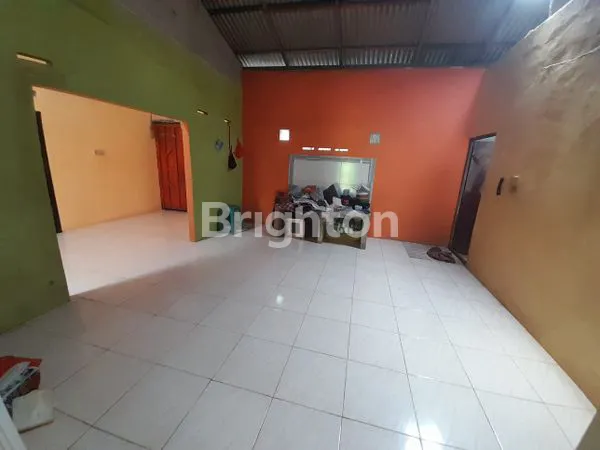 image RUMAH MURAH DENGAN TANAH YANG LUAS SEI AMBAWANG KM 17 KUBU RAYA (4)