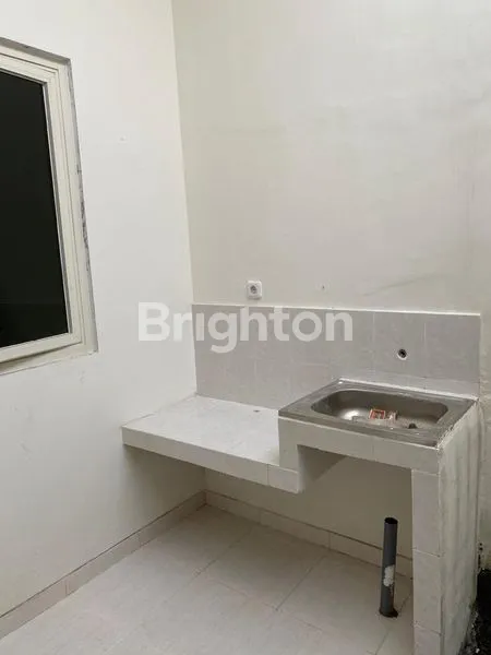 image RUMAH BARU GRESS SIAP HUNI (3)