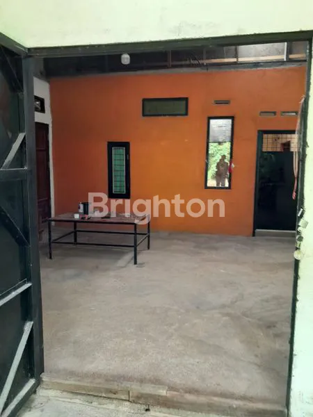 image RUMAH MURAH DENGAN TANAH YANG LUAS SEI AMBAWANG KM 17 KUBU RAYA (3)