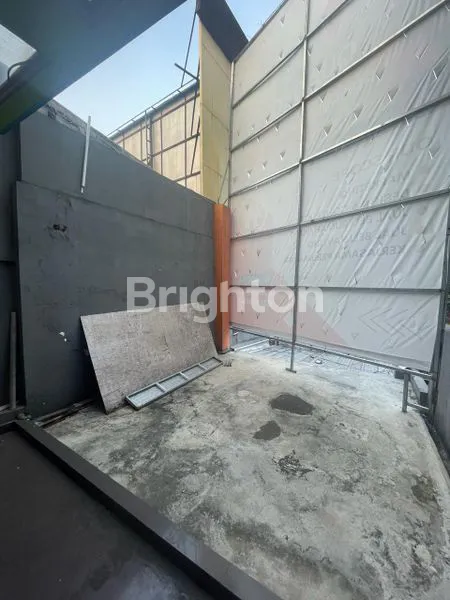 image RUKO STRATEGIS DI MARGONDA (8)