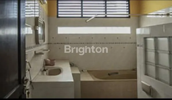 image DIJUAL RUMAH DUA LANTAI JATIWARINGIN PONDOK GEDE BEKASI (5)