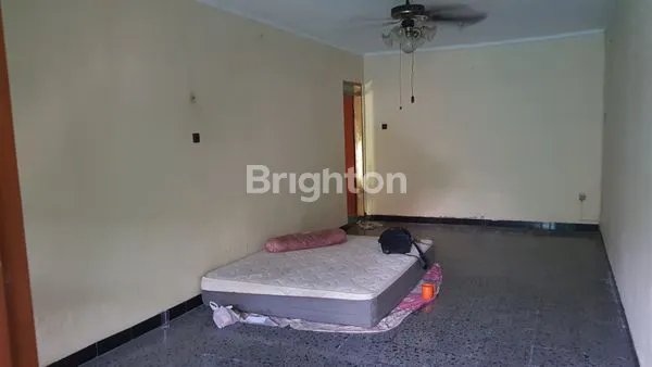 image RUMAH/ TEMPAT TINGGAL DI PERUMAHAN (6)