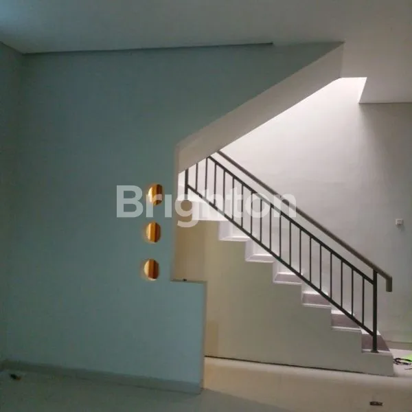 image RUMAH CANTIK SIAP DI PAKAI (4)