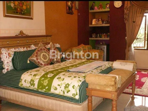 image RUMAH BAGUS 2 LANTAI SIAP HUNI SEMI FURNISHED DI DANAU BOGOR RAYA BOGOR (3)