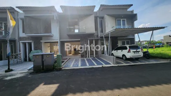 image RUMAH EKSKLUSIF DI SELATAN JAKARTA (4)