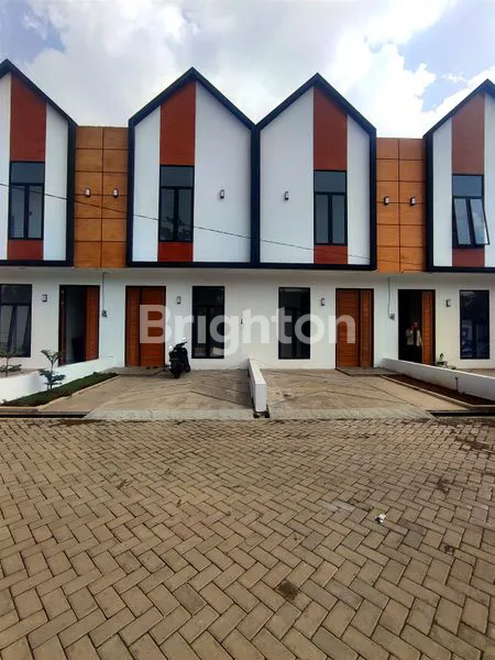 image RUMAH BUKIT SANGKAL KALIDONI 2 LANTAI  (3)