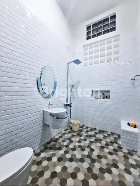 image JUAL CEPAT RUMAH MODERN MINIMALIS FULL FURNISED DI CLUSTER ELIT LEBAK BULUS (8)