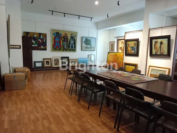 image 2RUKO GANDENG HOEK GATOT SUBROTO TIMUR PENATIH DENPASAR (5)