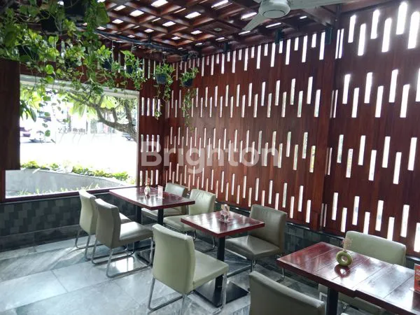 image 2RUKO GANDENG HOEK GATOT SUBROTO TIMUR PENATIH DENPASAR (8)