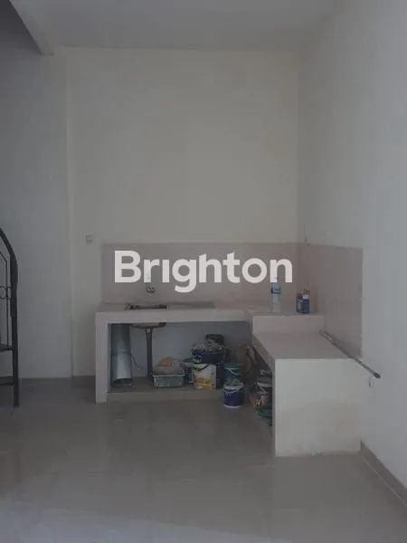 image RUMAH 2 LANTAI BARU GRESS, LINGKUNGAN ASRI DAN NYAMAN, SELANGKAH KE PAKOWON CITY MALL, SEKOLAH XIN ZHONG, GRIYA ASRI (2)