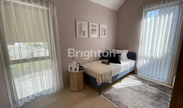 image RUMAH KONSEP RESORT LEBAR 9 DI WIYUNG SURABAYA BARAT, LANTAI MARMER (5)