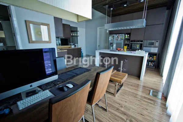 image APARTMENT PENTHOUSE VUE CIPUTRA WORLD (3)