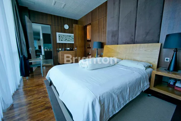 image APARTMENT PENTHOUSE VUE CIPUTRA WORLD (4)